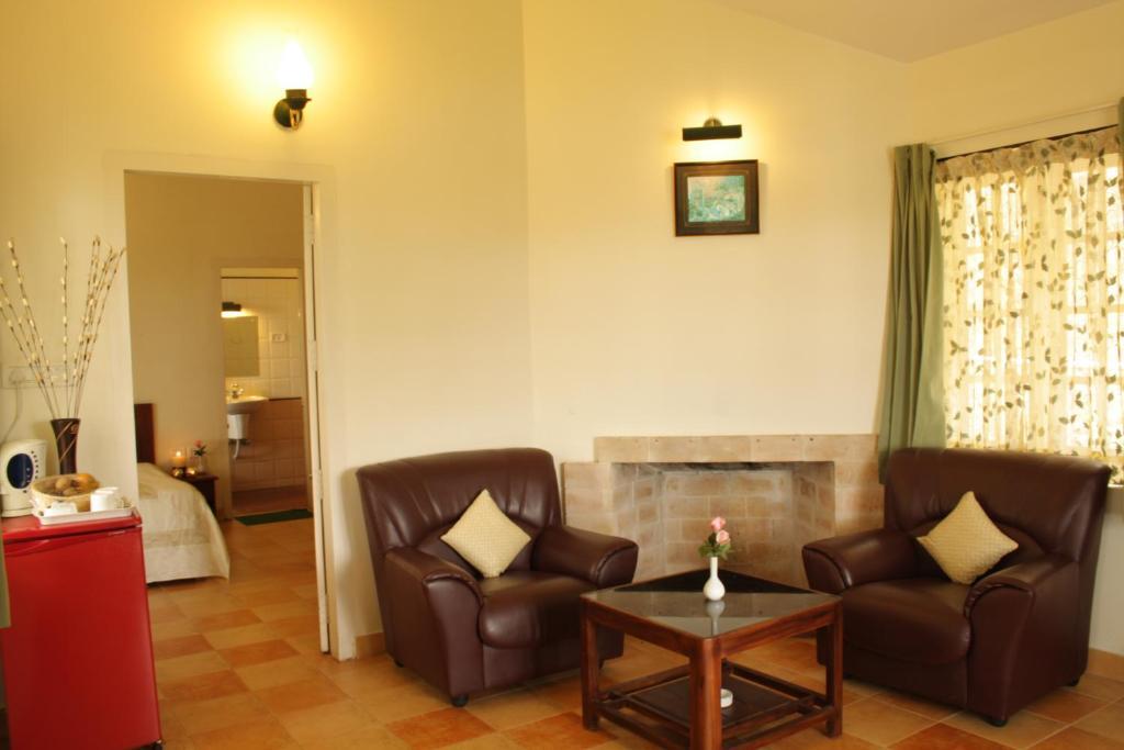 Ayur County Resort Chinnakanal Room photo